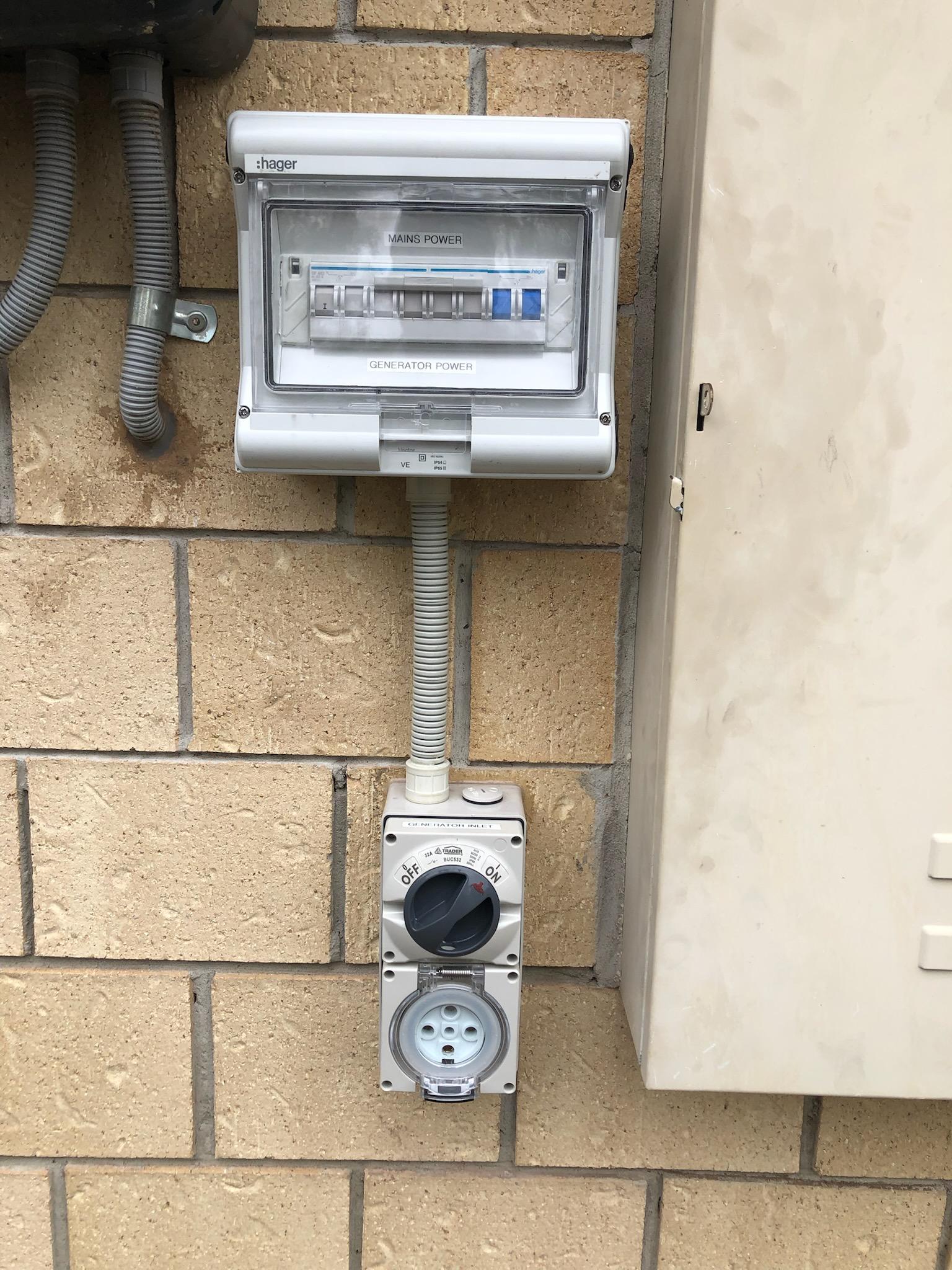 Generator changeover switch